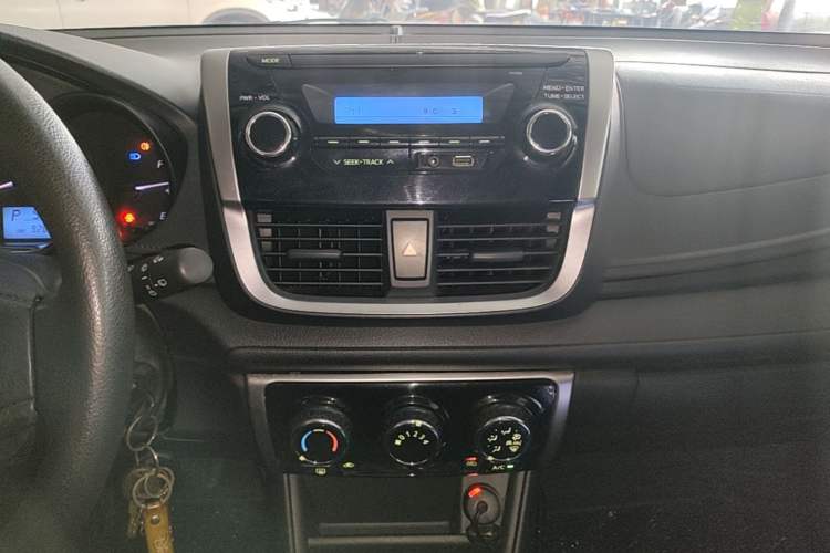 Used Toyota YARiS L Zhi Xuan 2016 Revised 1.5E CVT Charming Edition Audio And AC Panel