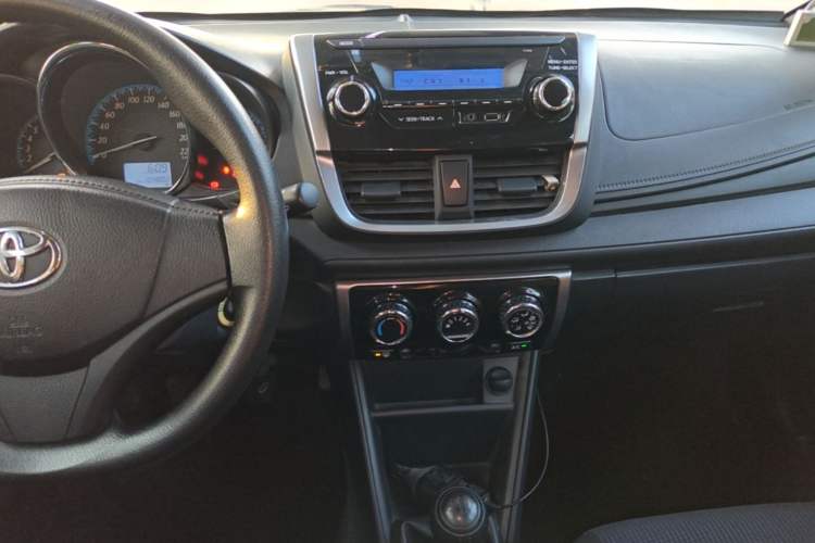 Used Toyota YARiS L Zhi Xuan 2016 Revised 1.3E Manual – Charming Edition Audio And AC Panel