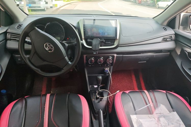 Used Toyota YARiS L Zhi Xuan 2016 Revised 1.5E CVT Charming Edition Center Console