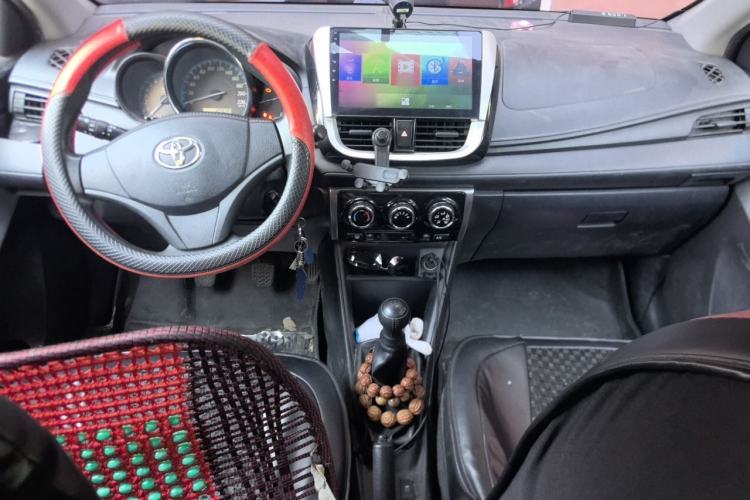 Used Toyota YARiS L Zhi Xuan 2016 Revised 1.3E Manual – Charming Edition Center Console