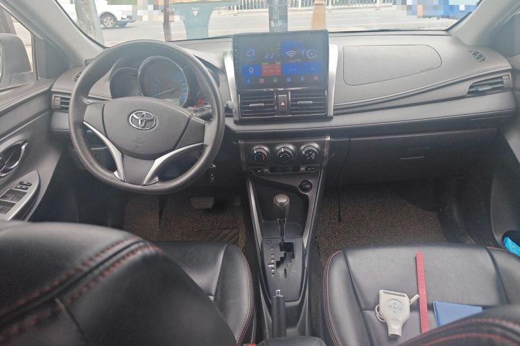 Used Toyota YARiS L Zhi Xuan 2016 1.5E Automatic JingSu Edition Center Console