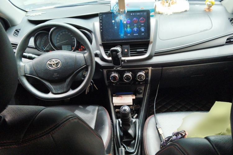 Used Toyota YARiS L Zhi Xuan 2016 Revised 1.3E Manual – Charming Edition Center Console