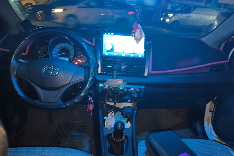 Used Toyota YARiS L Zhi Xuan 2016 Revised Version 1.3L Manual – Dynamic Edition Center Console