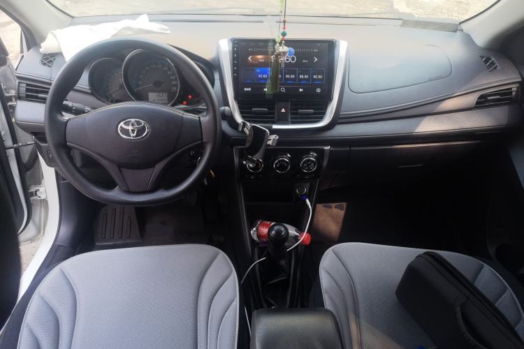 Used Toyota YARiS L Zhi Xuan 2016 Revised 1.3E Manual – Charming Edition Center Console
