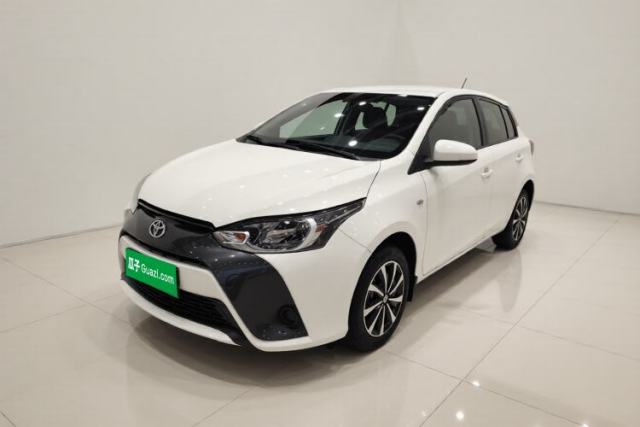Toyota YARiS L Zhi Xuan 2016 Revised 1.5E CVT Charming Edition с пробегом
