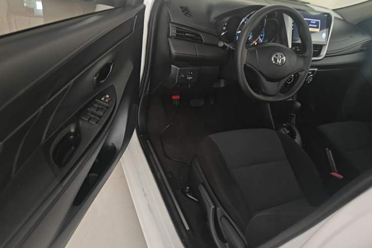 Used Toyota YARiS L Zhi Xuan 2016 Revised 1.5E CVT Charming Edition Driver Seat