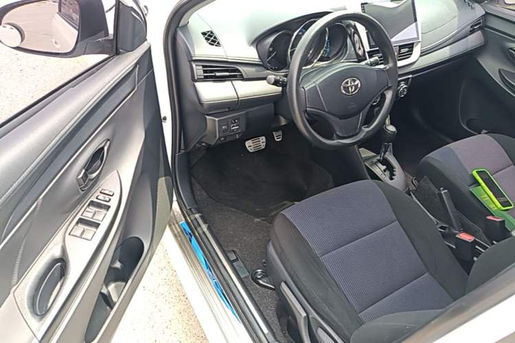 Used Toyota YARiS L Zhi Xuan 2016 Revised 1.5E CVT Charming Edition Driver Seat