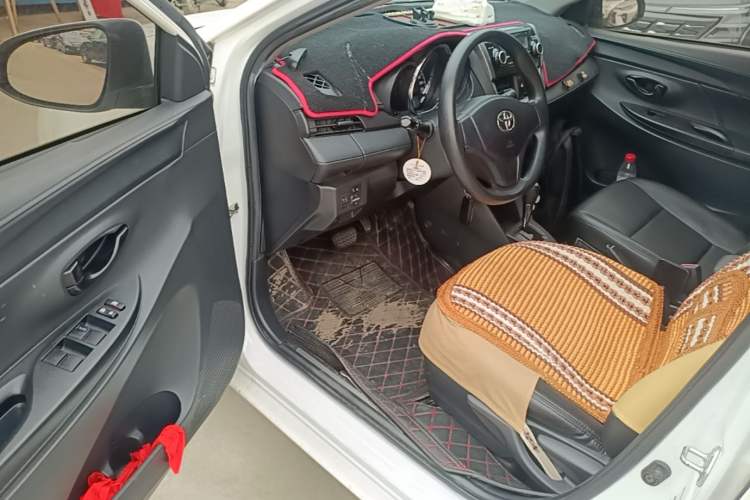 Used Toyota YARiS L Zhi Xuan 2016 Revised 1.5E CVT Charming Edition Driver Seat