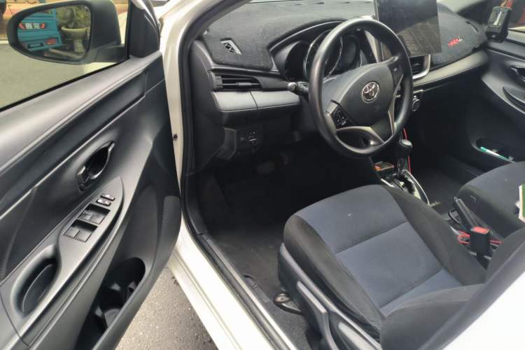 Used Toyota YARiS L Zhi Xuan 2016 Revised 1.5E CVT Charming Edition Driver Seat