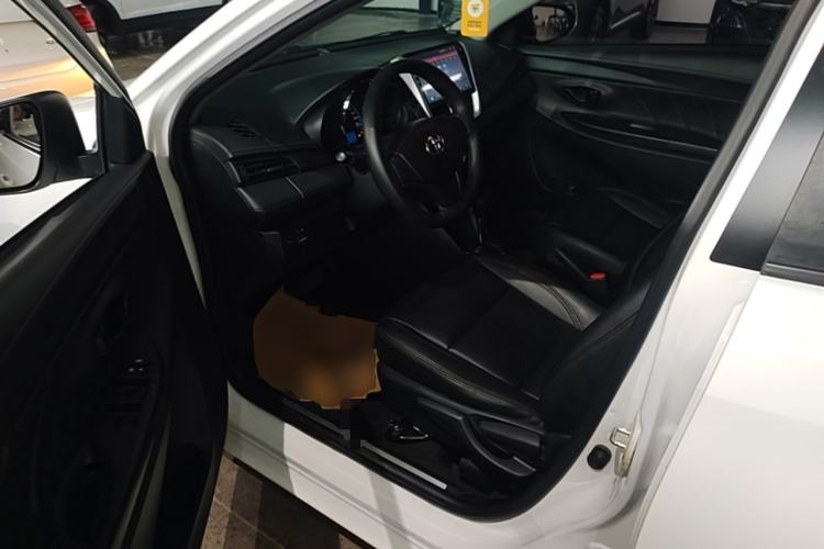 Used Toyota YARiS L Zhi Xuan 2016 Revised 1.5E CVT Charming Edition Driver Seat