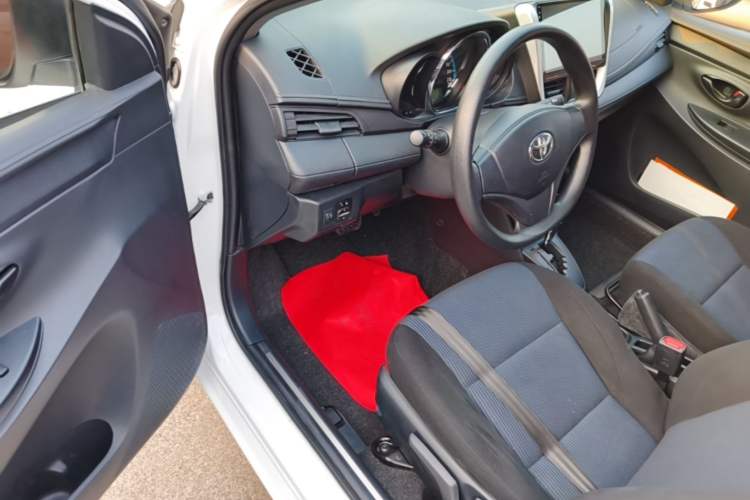Used Toyota YARiS L Zhi Xuan 2016 Revised 1.5E CVT Charming Edition Driver Seat