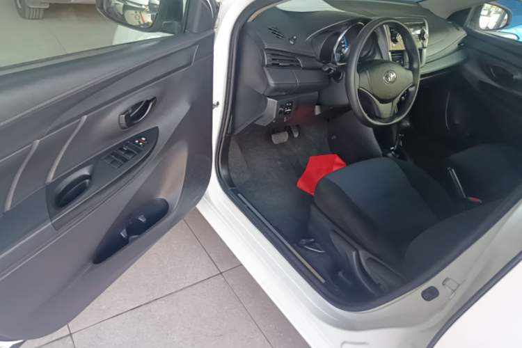 Used Toyota YARiS L Zhi Xuan 2016 Revised 1.5E CVT Charming Edition Driver Seat