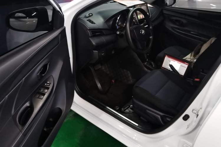 Used Toyota YARiS L Zhi Xuan 2016 Revised 1.5E CVT Charming Edition Driver Seat