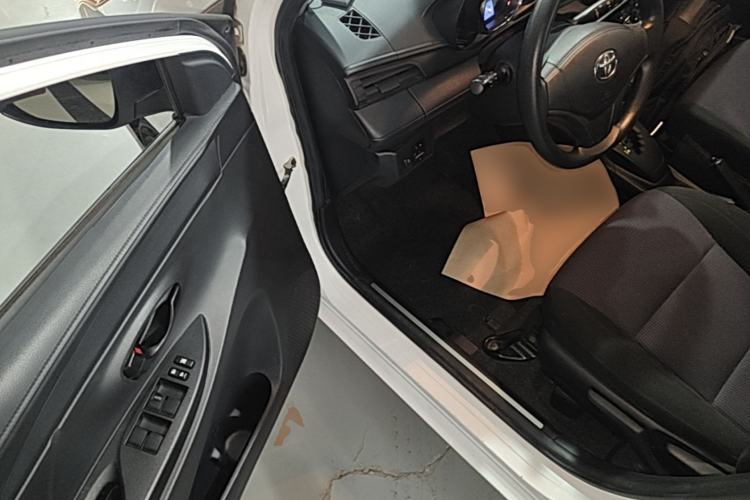 Used Toyota YARiS L Zhi Xuan 2016 Revised 1.5E CVT Charming Edition Driver Seat