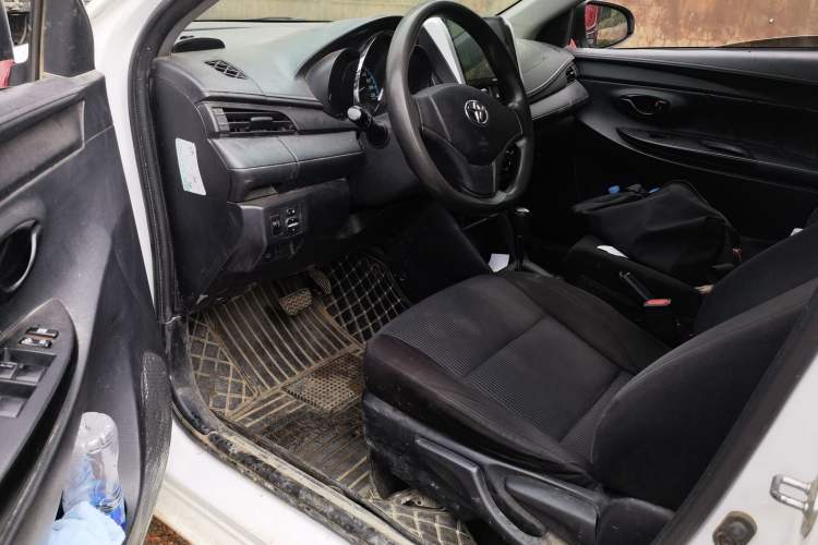 Used Toyota YARiS L Zhi Xuan 2016 Revised 1.5E CVT Charming Edition Driver Seat