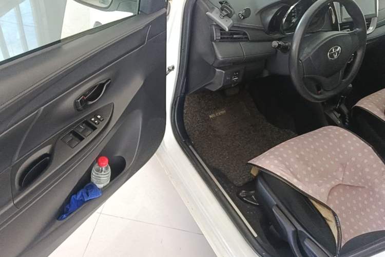 Used Toyota YARiS L Zhi Xuan 2016 Revised 1.5E CVT Charming Edition Driver Seat