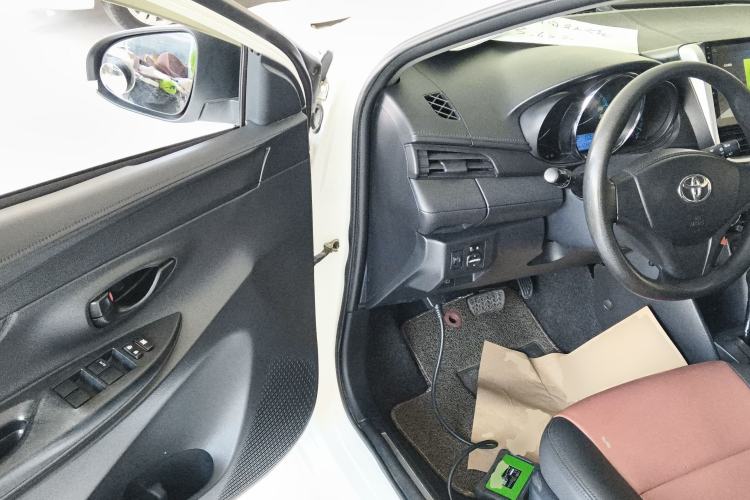 Used Toyota YARiS L Zhi Xuan 2016 Revised 1.5E CVT Charming Edition Driver Seat