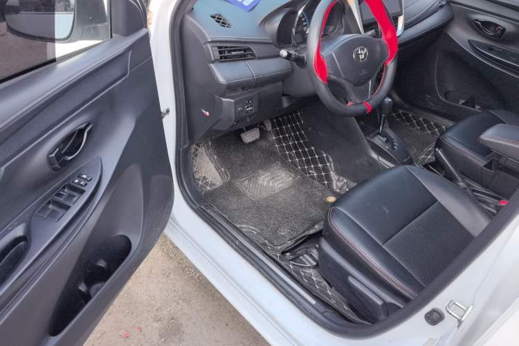 Used Toyota YARiS L Zhi Xuan 2016 Revised 1.5E CVT Charming Edition Driver Seat