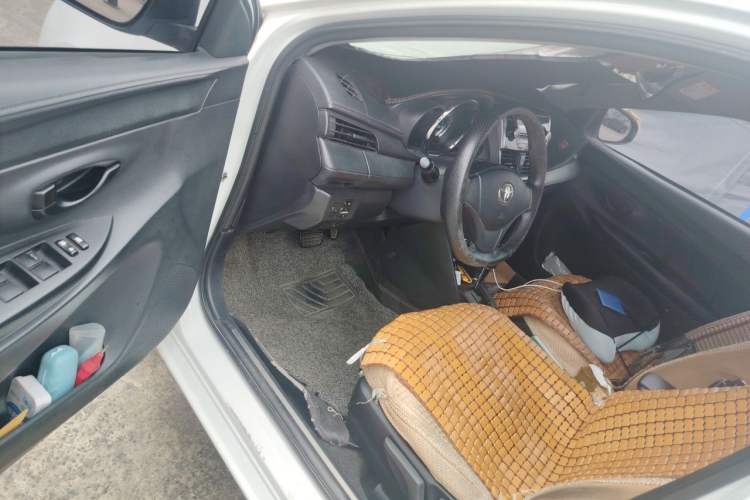 Used Toyota YARiS L Zhi Xuan 2016 Revised 1.5G CVT Xuan Dong Edition Driver Seat