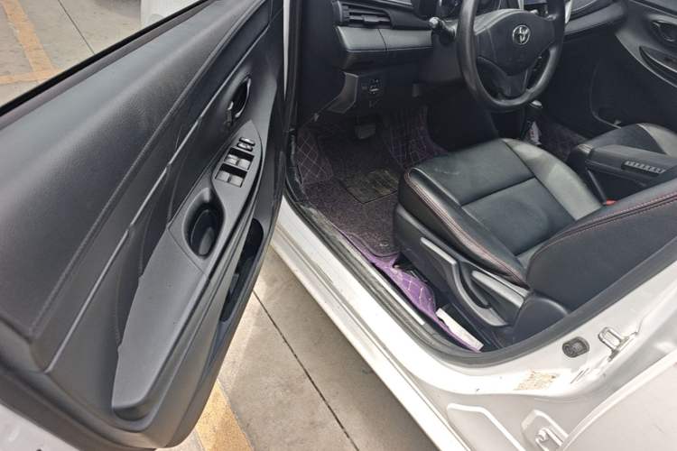 Used Toyota YARiS L Zhi Xuan 2016 Revised 1.5E CVT Charming Edition Driver Seat