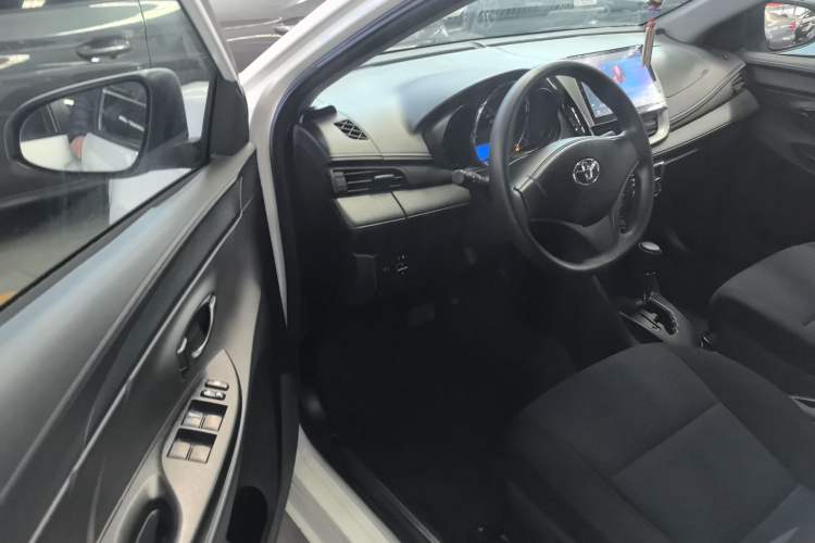Used Toyota YARiS L Zhi Xuan 2016 Revised 1.5E CVT Charming Edition Driver Seat