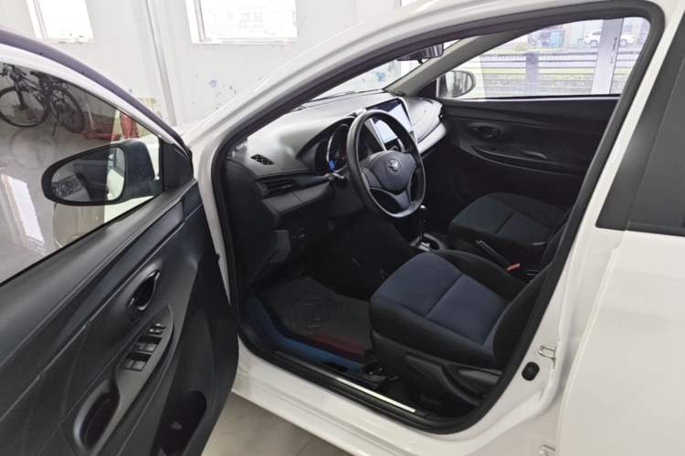 Used Toyota YARiS L Zhi Xuan 2016 Revised 1.5E CVT Charming Edition Driver Seat