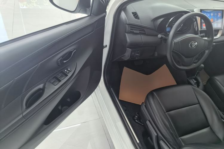 Used Toyota YARiS L Zhi Xuan 2016 Revised 1.5E CVT Charming Edition Driver Seat