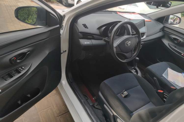 Used Toyota YARiS L Zhi Xuan 2016 Revised 1.5E CVT Charming Edition Driver Seat