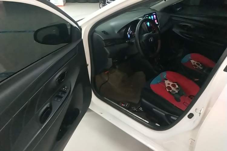 Used Toyota YARiS L Zhi Xuan 2016 Revised 1.5E CVT Charming Edition Driver Seat