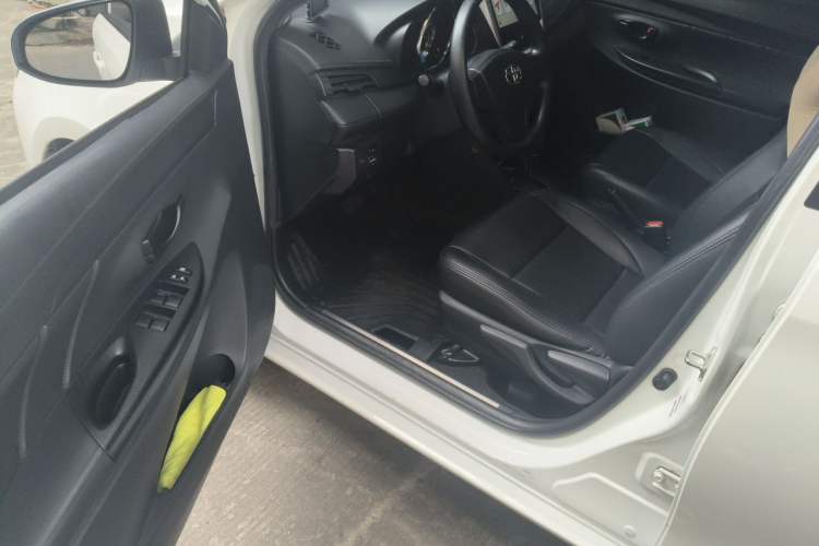 Used Toyota YARiS L Zhi Xuan 2016 Revised 1.5E CVT Charming Edition Driver Seat