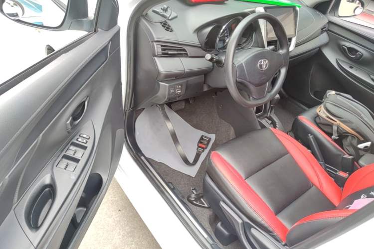 Used Toyota YARiS L Zhi Xuan 2016 Revised 1.5E CVT Charming Edition Driver Seat