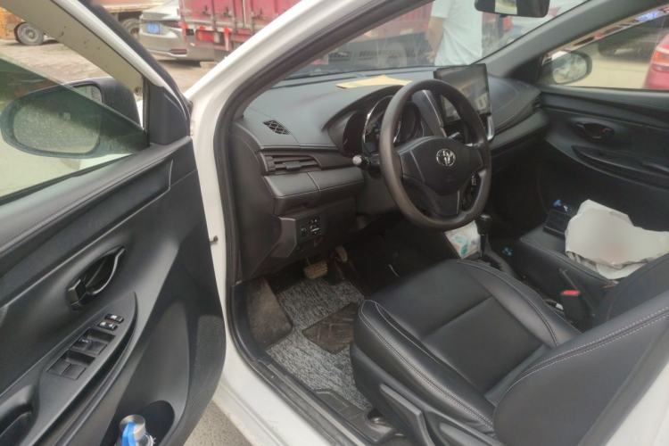 Used Toyota YARiS L Zhi Xuan 2016 Revised 1.5E CVT Charming Edition Driver Seat