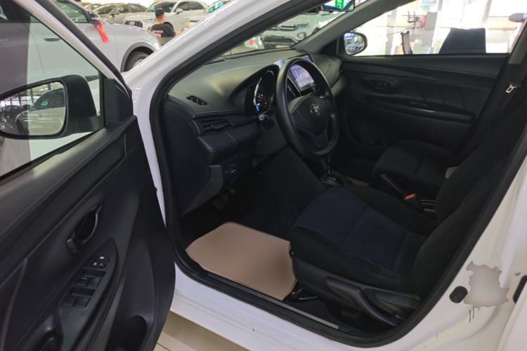 Used Toyota YARiS L Zhi Xuan 2016 Revised 1.5E CVT Charming Edition Driver Seat