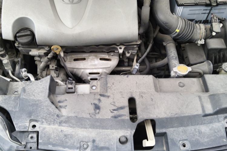 Used Toyota YARiS L Zhi Xuan 2016 Revised 1.3E Manual – Charming Edition Engine Bay