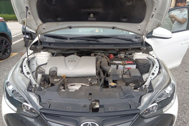 Used Toyota YARiS L Zhi Xuan 2016 Revised 1.5E CVT Charming Edition Engine Bay