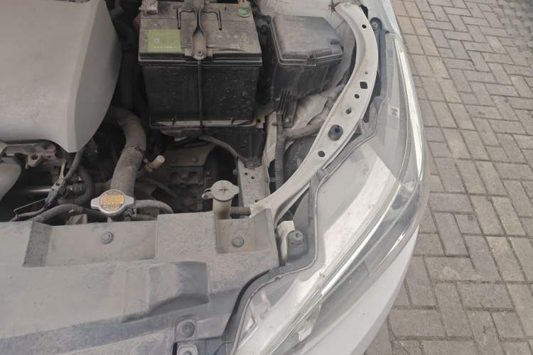 Used Toyota YARiS L Zhi Xuan 2016 1.5E Automatic JingSu Edition Engine Bay Left