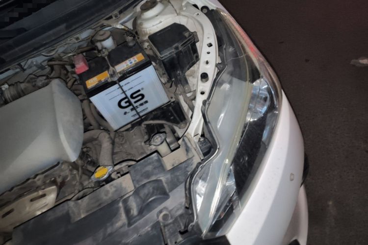 Used Toyota YARiS L Zhi Xuan 2016 Revised Version 1.3L Manual – Dynamic Edition Engine Bay Left