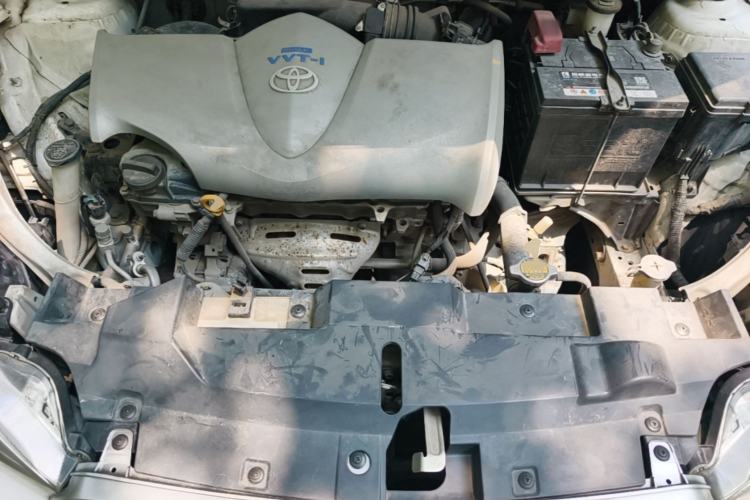 Used Toyota YARiS L Zhi Xuan 2016 1.5E Automatic JingSu Edition Engine Bay