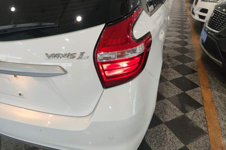 Used Toyota YARiS L Zhi Xuan 2016 Revised 1.5E CVT Charming Edition Exterior 3