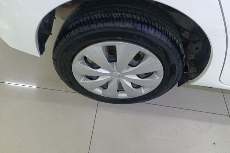 Used Toyota YARiS L Zhi Xuan 2016 Revised 1.5E CVT Charming Edition Exterior 8