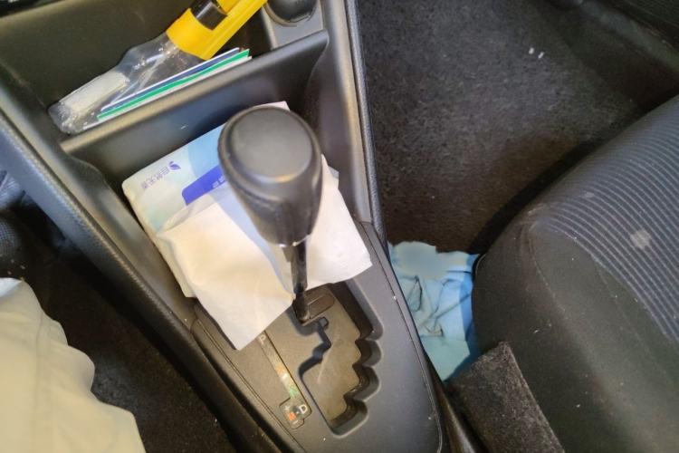 Used Toyota YARiS L Zhi Xuan 2016 Revised 1.5E CVT Charming Edition Gear Lever