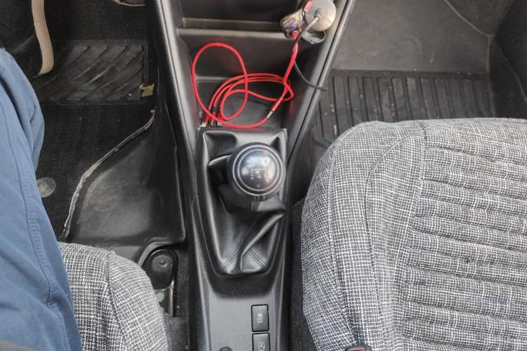 Used Toyota YARiS L Zhi Xuan 2016 Revised 1.3E Manual – Charming Edition Gear Lever