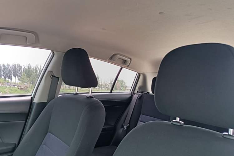 Used Toyota YARiS L Zhi Xuan 2016 Revised 1.5E CVT Charming Edition Headliner