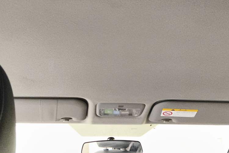 Used Toyota YARiS L Zhi Xuan 2016 Revised 1.5E CVT Charming Edition Headliner