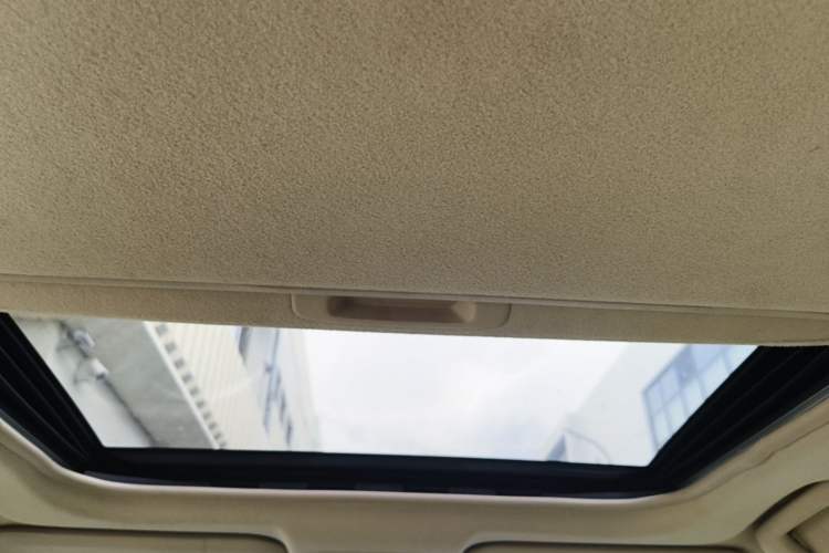 Used Toyota YARiS L Zhi Xuan 2016 Revised 1.5 GS CVT Agile Edition Headliner