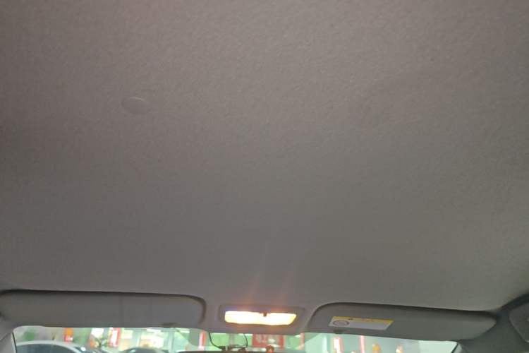 Used Toyota YARiS L Zhi Xuan 2016 Revised 1.5E CVT Charming Edition Headliner