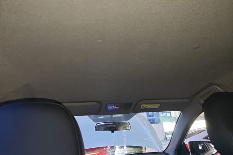 Used Toyota YARiS L Zhi Xuan 2016 Revised 1.5E CVT Charming Edition Headliner