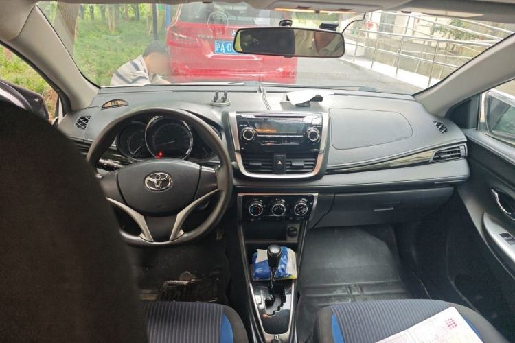 Used Toyota YARiS L Zhi Xuan 2016 Revised Version 1.5G CVT with Dynamic Sunroof Headliner