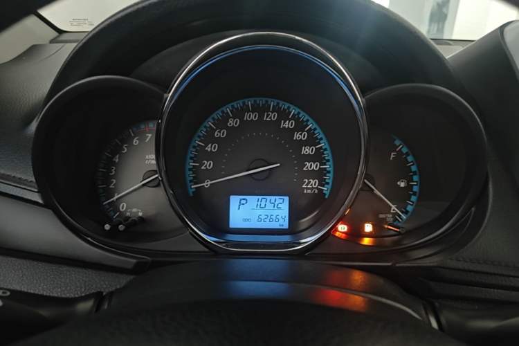 Used Toyota YARiS L Zhi Xuan 2016 Revised 1.5E CVT Charming Edition Instrument Cluster