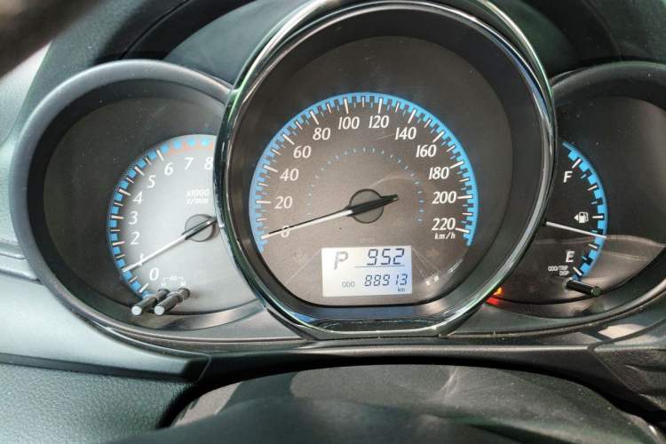 Used Toyota YARiS L Zhi Xuan 2016 Revised 1.5E CVT Charming Edition Instrument Cluster